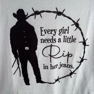 NEW White Graphic Tee with “Rip” Cowboy sz M